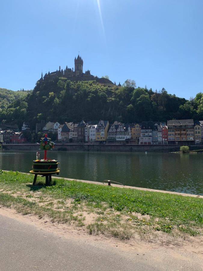 Hotel Und Gaestehaus Gute Quelle Cochem Kültér fotó